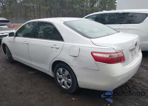 2009 Toyota Camry Le z USA, uszkodzony, nr VIN 4T1BE46K99U811517